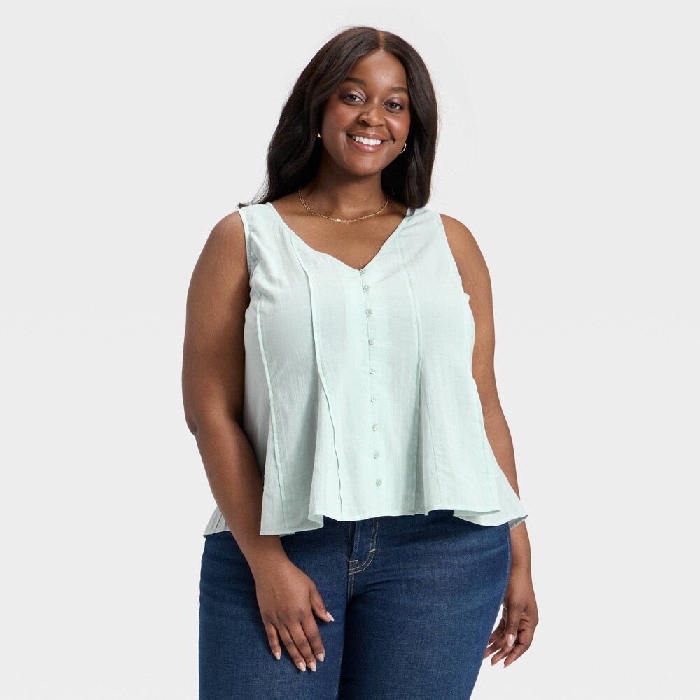 Universal Thread Blue Pintuck Button Front Tank Top XXL Flowy Lightweight